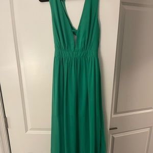 Green maxi dress